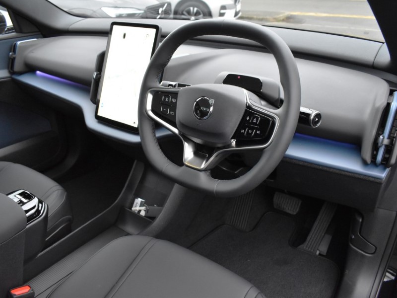 2025 (75) VOLVO EX30 200kW SM Extended Range Ultra 69kWh 5dr Auto 4950618