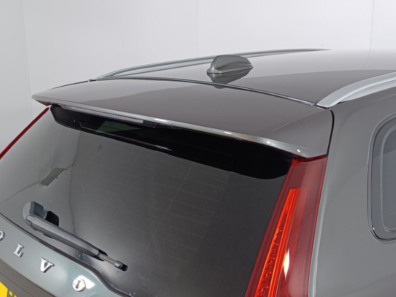 2021 (71) VOLVO V60 2.0 B4D Cross Country 5dr AWD Auto 4807703