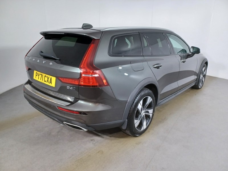 2021 (71) VOLVO V60 2.0 B4D Cross Country 5dr AWD Auto 4807634