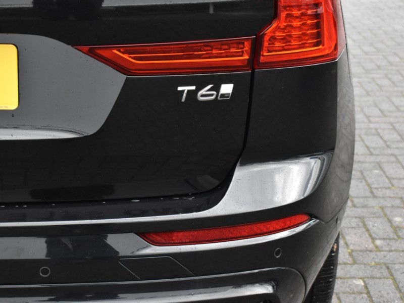 2024 (24) VOLVO XC60 2.0 T6 [350] RC PHEV Plus Dark 5dr AWD Geartronic 4857084