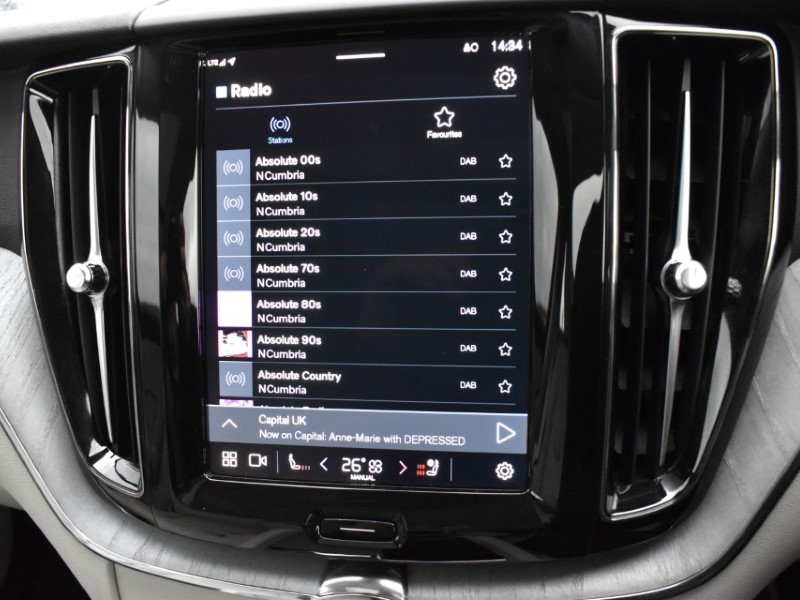 2024 (24) VOLVO XC60 2.0 T6 [350] RC PHEV Plus Dark 5dr AWD Geartronic 4857040