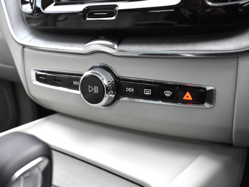 2024 (24) VOLVO XC60 2.0 T6 [350] RC PHEV Plus Dark 5dr AWD Geartronic 4857050