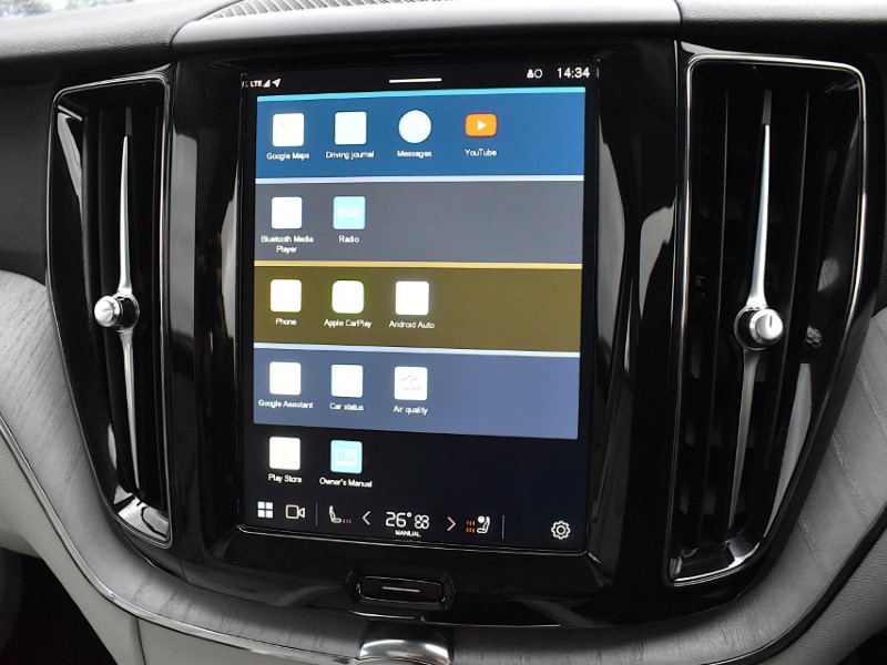 2024 (24) VOLVO XC60 2.0 T6 [350] RC PHEV Plus Dark 5dr AWD Geartronic 4857041