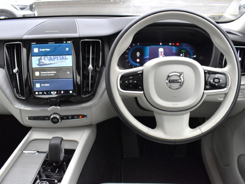 2024 (24) VOLVO XC60 2.0 T6 [350] RC PHEV Plus Dark 5dr AWD Geartronic 4857063