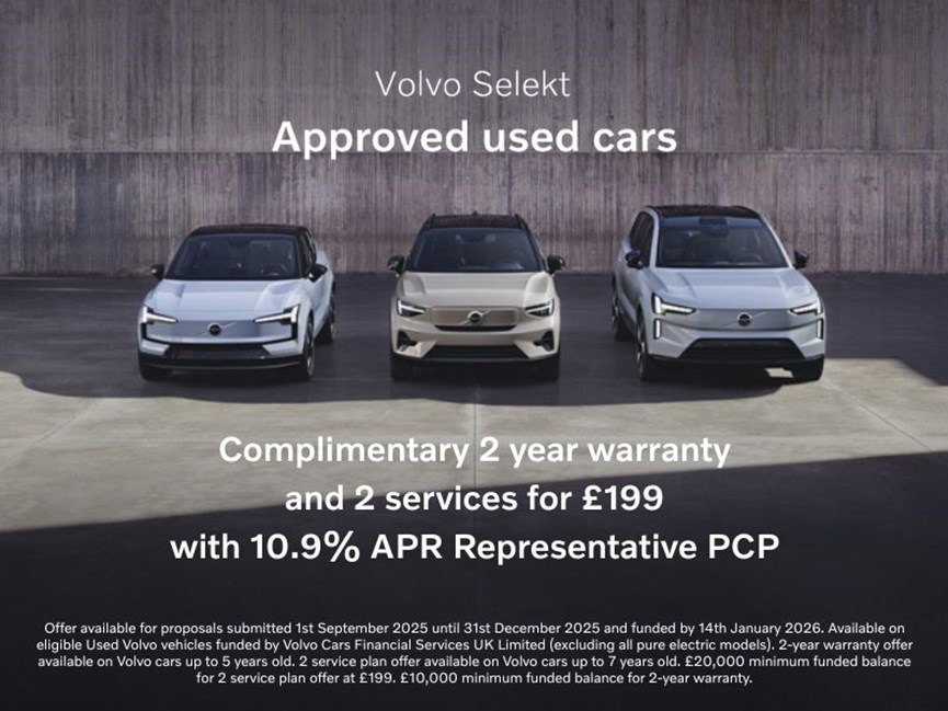 2022 (72) VOLVO XC40 1.5 T4 Recharge PHEV Plus Dark 5dr Auto