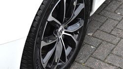 2018 (68) VOLVO V60 2.0 D3 Momentum 5dr Auto 4865534