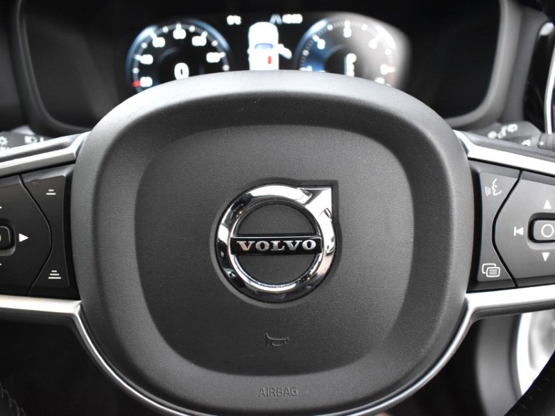 2018 (68) VOLVO V60 2.0 D3 Momentum 5dr Auto 4865503