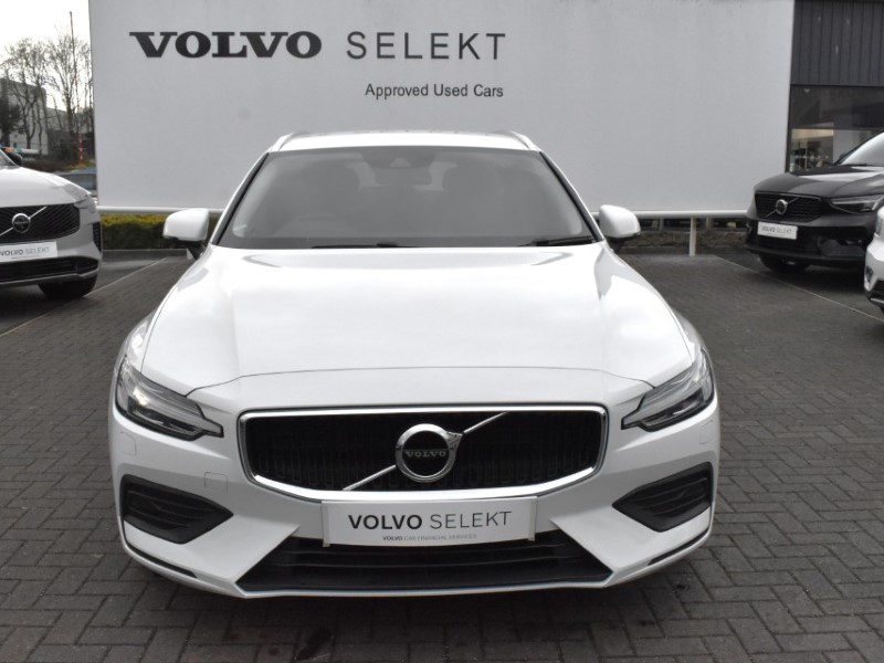 2018 (68) VOLVO V60 2.0 D3 Momentum 5dr Auto 4865493