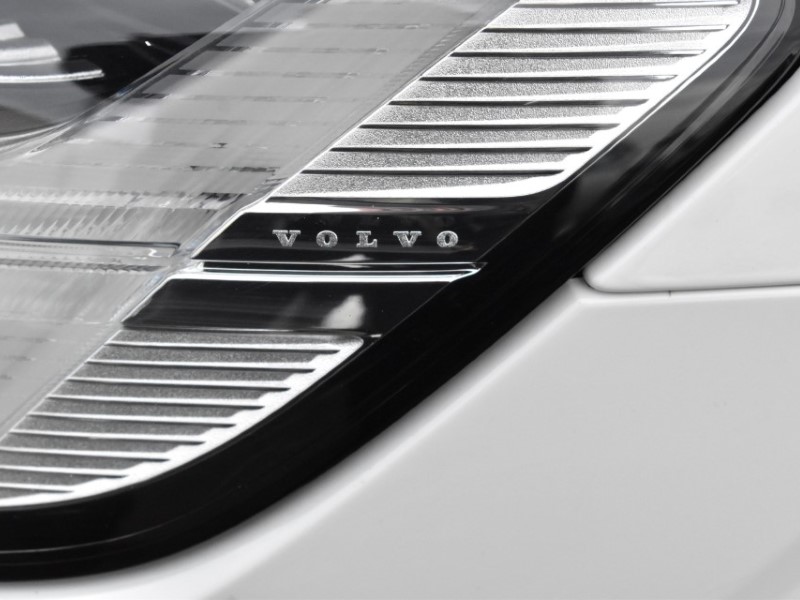 2018 (68) VOLVO V60 2.0 D3 Momentum 5dr Auto 4865529