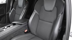 2018 (68) VOLVO V60 2.0 D3 Momentum 5dr Auto 4865524