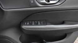2018 (68) VOLVO V60 2.0 D3 Momentum 5dr Auto 4865510