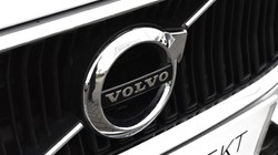 2018 (68) VOLVO V60 2.0 D3 Momentum 5dr Auto 4865538
