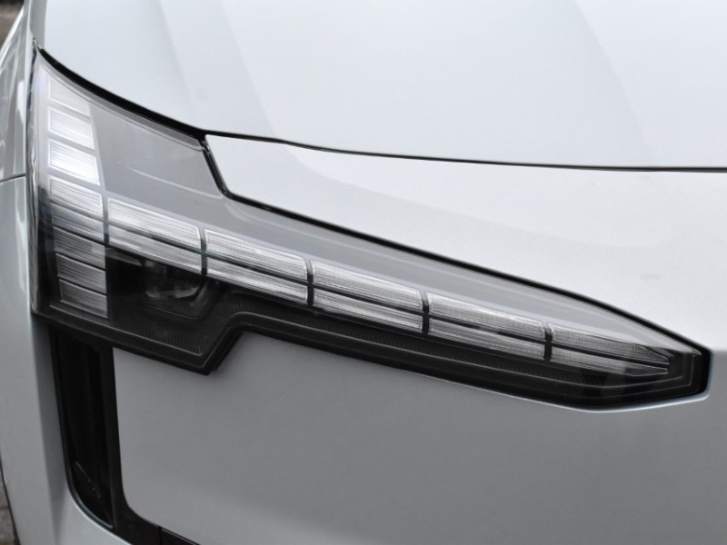 2024 (24) VOLVO EX30 315kW Twin Motor Performance Ultra 69kWh 5dr Auto 4878132