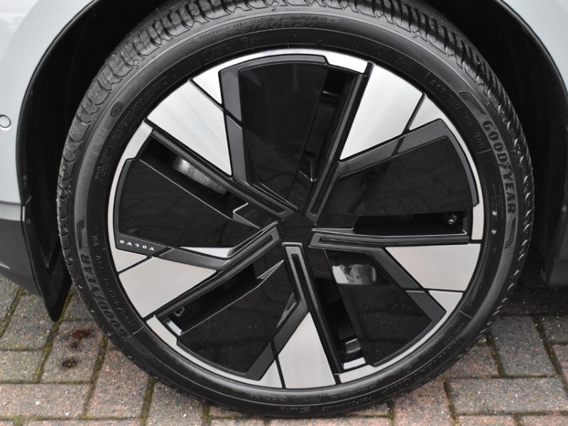 2024 (24) VOLVO EX30 315kW Twin Motor Performance Ultra 69kWh 5dr Auto 4878121