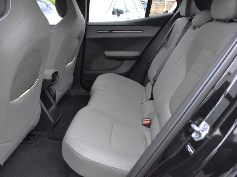 2024 (24) VOLVO EX30 200kW Single Motor Plus 51kWh 5dr Auto 4879184