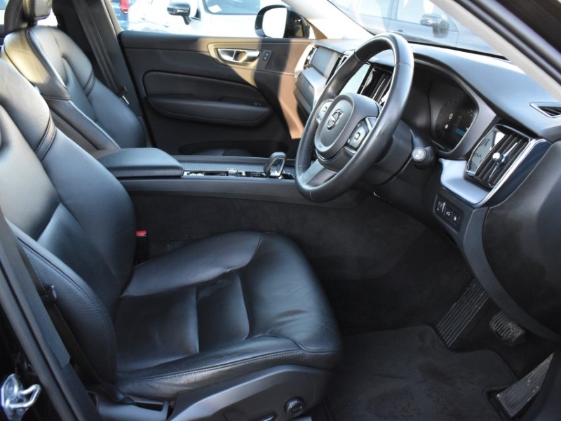 2021 (71) VOLVO XC60 2.0 T6 RC PHEV Inscription Expression 5dr AWD Auto 4918252