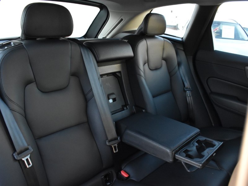 2021 (71) VOLVO XC60 2.0 T6 RC PHEV Inscription Expression 5dr AWD Auto 4918253