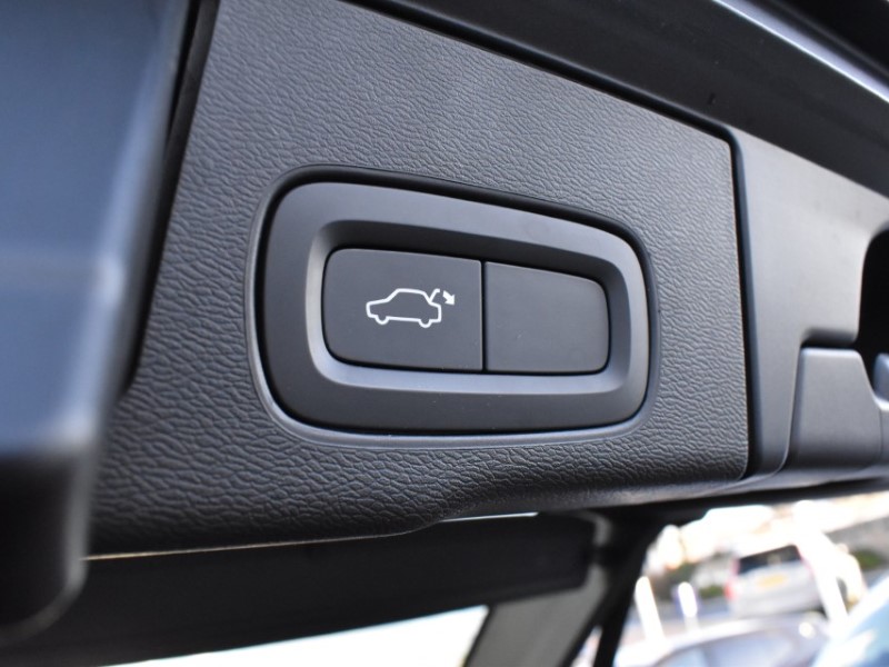 2021 (71) VOLVO XC60 2.0 T6 RC PHEV Inscription Expression 5dr AWD Auto 4918265