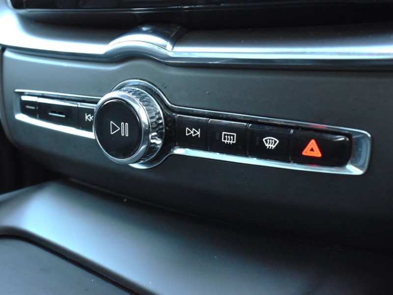 2021 (71) VOLVO XC60 2.0 T6 RC PHEV Inscription Expression 5dr AWD Auto 4918237