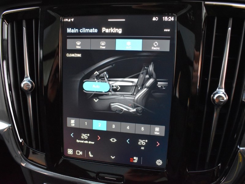 2024 (74) VOLVO V90 2.0 T8 [455] PHEV Ultra Dark 5dr AWD Auto 4895710