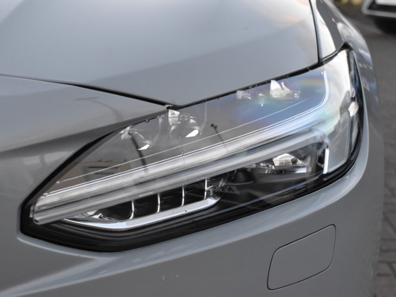 2024 (74) VOLVO V90 2.0 T8 [455] PHEV Ultra Dark 5dr AWD Auto 4895759