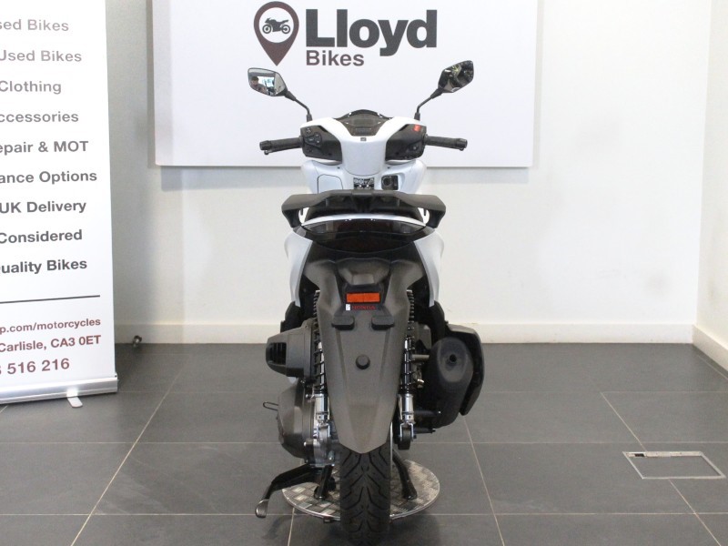  Honda SH350i 5907831