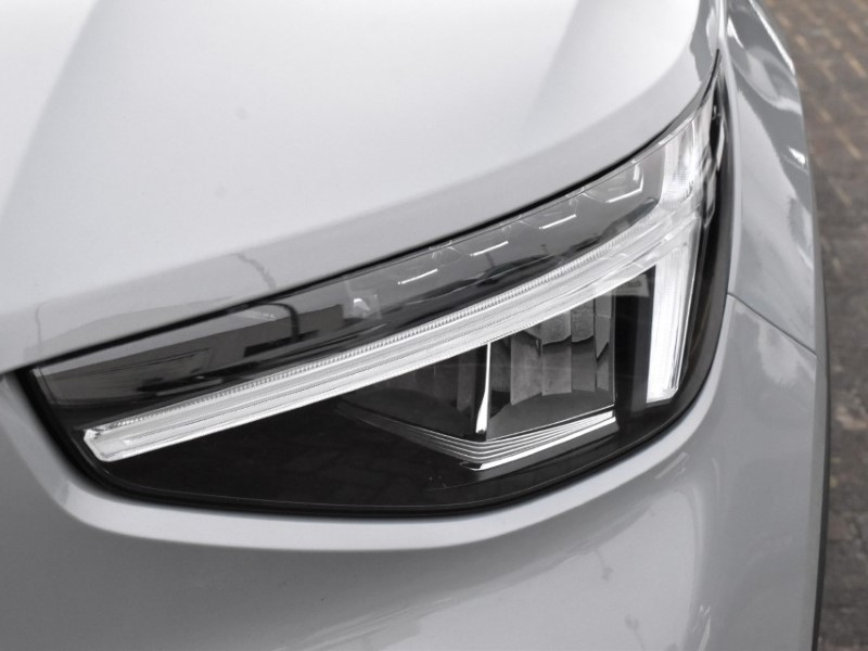 2025 (25) VOLVO XC40 2.0 B4P Plus Dark 5dr Auto 4971432