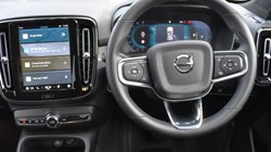 2025 (25) VOLVO XC40 2.0 B4P Plus Dark 5dr Auto 4971340