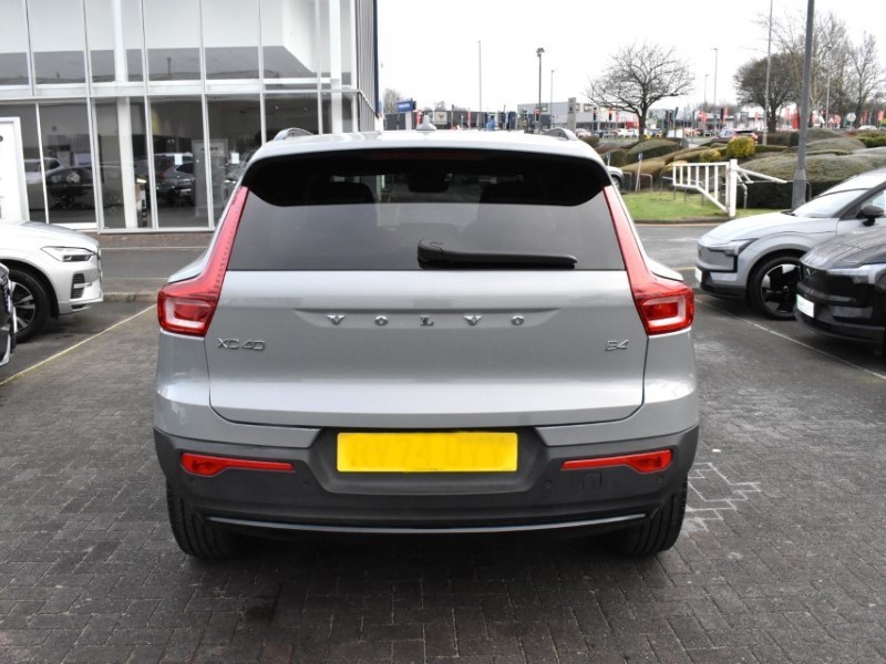 2025 (25) VOLVO XC40 2.0 B4P Plus Dark 5dr Auto 4971341