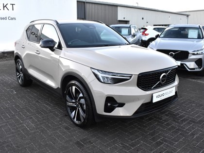 2025 (74) VOLVO XC40 2.0 B3P Plus Dark 5dr Auto