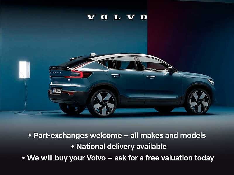 2025 (74) VOLVO XC40 2.0 B3P Plus Dark 5dr Auto 4892485