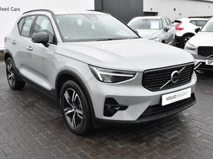 2023 (73) VOLVO XC40 2.0 B3P Plus Dark 5dr Auto
