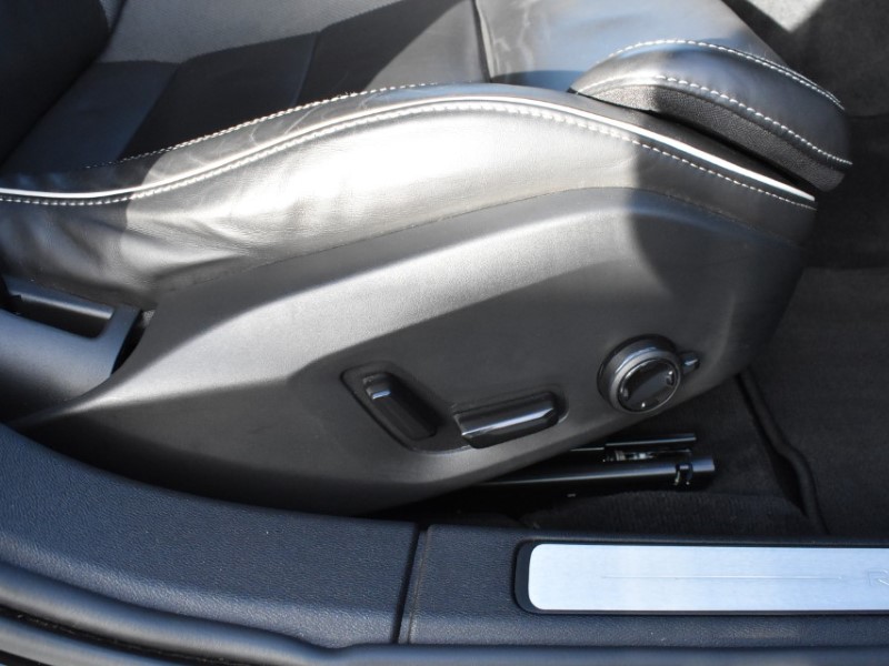 2023 (23) VOLVO V60 2.0 T6 [350] RC PHEV Ultimate Dark 5dr AWD Auto 4941258