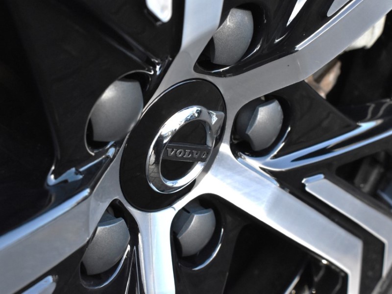 2023 (23) VOLVO V60 2.0 T6 [350] RC PHEV Ultimate Dark 5dr AWD Auto 4941289