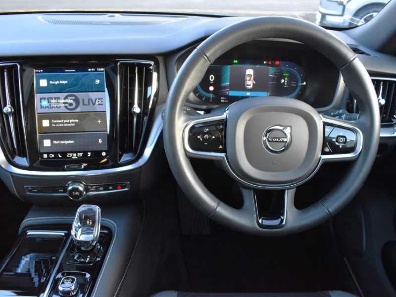 2023 (23) VOLVO V60 2.0 T6 [350] RC PHEV Ultimate Dark 5dr AWD Auto 4941265