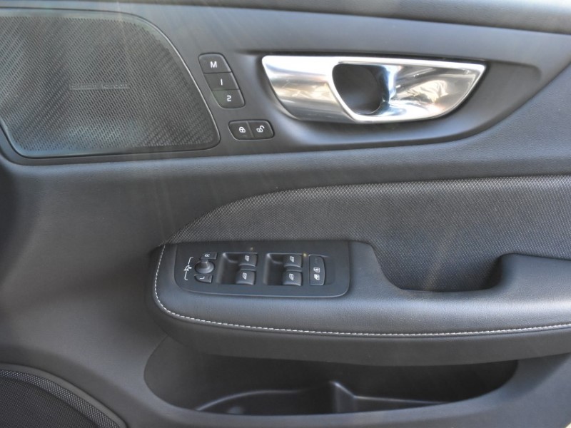 2023 (23) VOLVO V60 2.0 T6 [350] RC PHEV Ultimate Dark 5dr AWD Auto 4941254