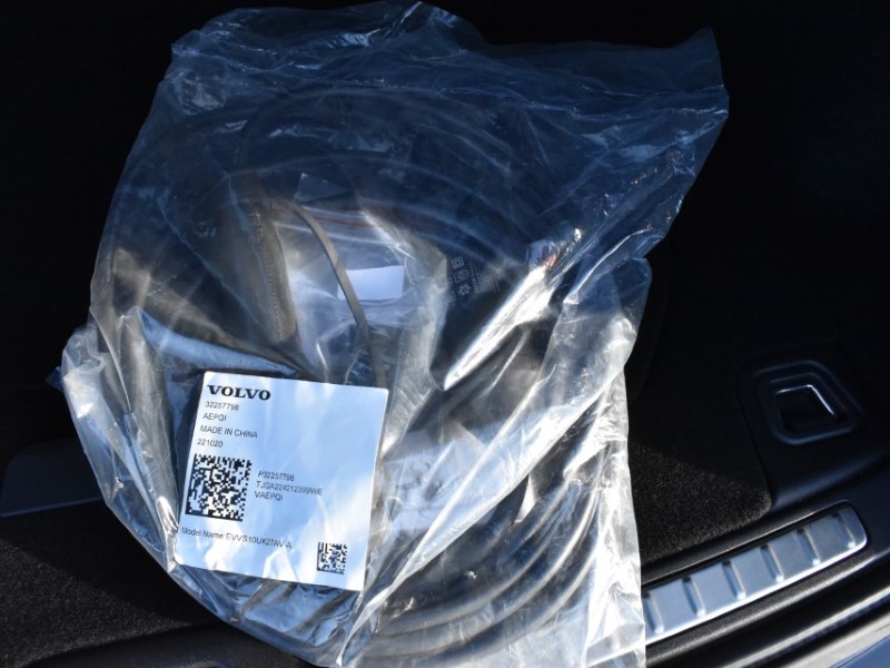 2023 (23) VOLVO V60 2.0 T6 [350] RC PHEV Ultimate Dark 5dr AWD Auto 4941276