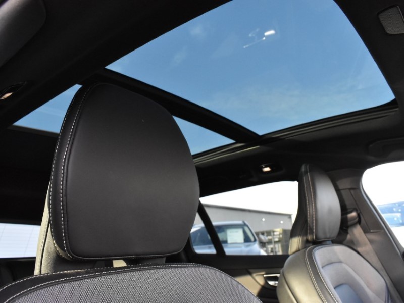 2023 (23) VOLVO V60 2.0 T6 [350] RC PHEV Ultimate Dark 5dr AWD Auto 4941261