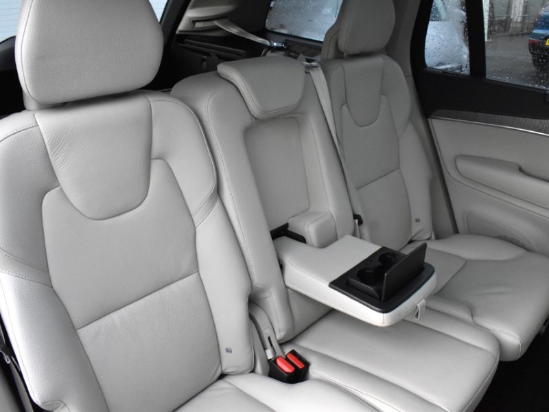 2022 (72) VOLVO XC90 2.0 B5D [235] Plus Dark 5dr AWD Geartronic 4945194