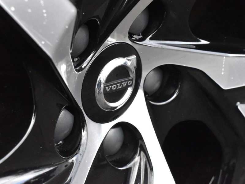 2022 (72) VOLVO XC90 2.0 B5D [235] Plus Dark 5dr AWD Geartronic 4945245