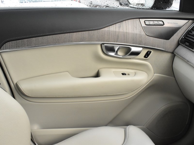 2022 (72) VOLVO XC90 2.0 B5D [235] Plus Dark 5dr AWD Geartronic 4945154