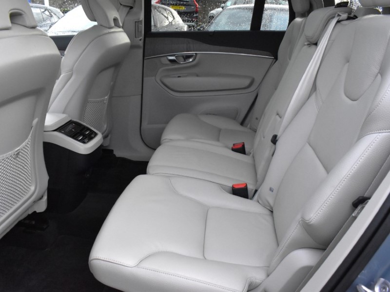 2022 (72) VOLVO XC90 2.0 B5D [235] Plus Dark 5dr AWD Geartronic 4945198