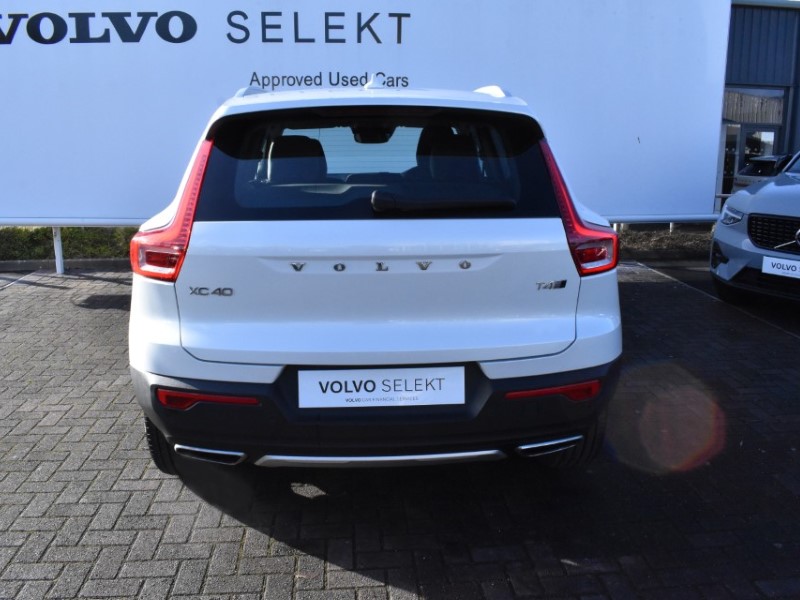 2019 (69) VOLVO XC40 2.0 T4 Inscription 5dr AWD Geartronic 4997780