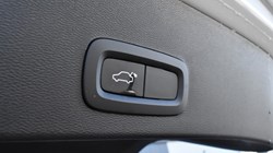 2019 (69) VOLVO XC40 2.0 T4 Inscription 5dr AWD Geartronic 4997822