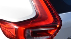 2019 (69) VOLVO XC40 2.0 T4 Inscription 5dr AWD Geartronic 4997831