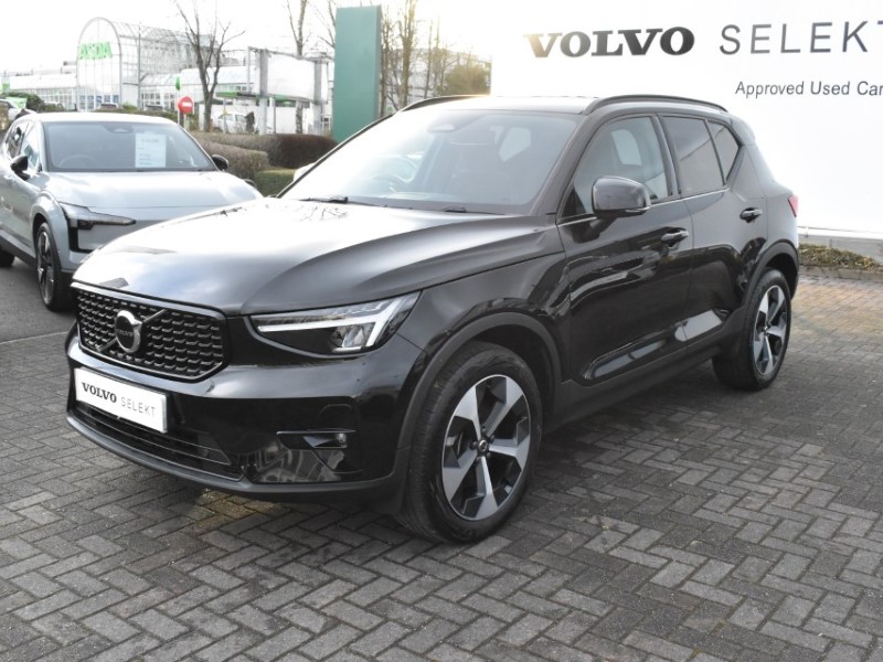 2024 (74) VOLVO XC40 2.0 B3P Plus Dark 5dr Auto 4969462