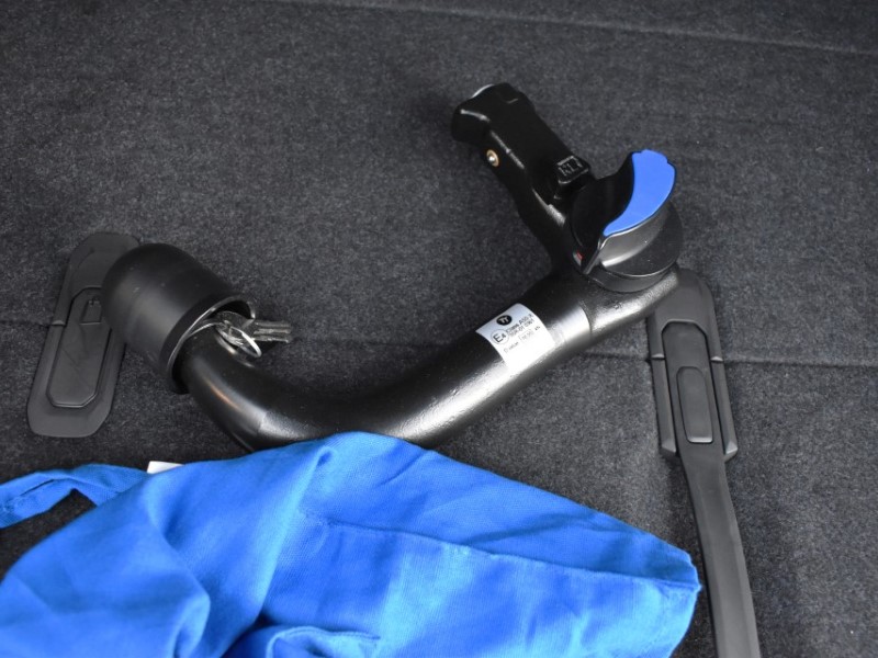 2024 (74) VOLVO XC40 2.0 B3P Plus Dark 5dr Auto 4969497