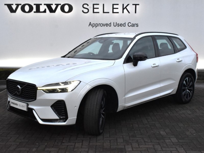 2025 (74) VOLVO XC60 2.0 B5P Plus Dark 5dr AWD Geartronic 4985957