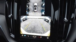 2025 (74) VOLVO XC60 2.0 B5P Plus Dark 5dr AWD Geartronic 4985966