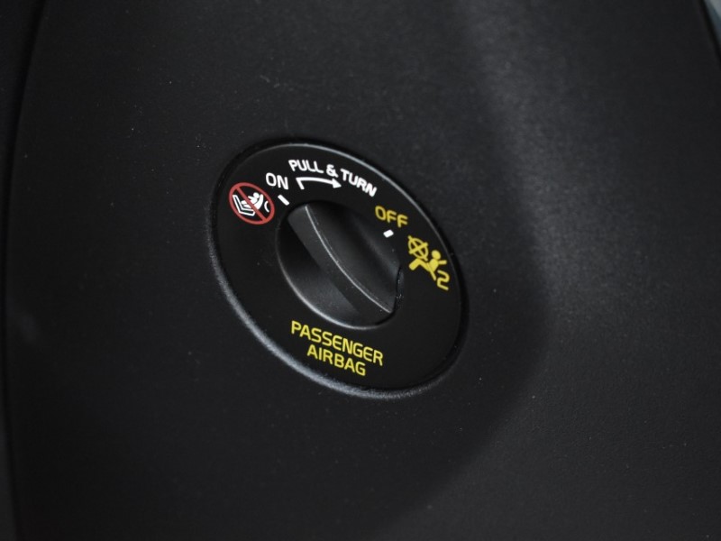 2025 (74) VOLVO XC60 2.0 B5P Plus Dark 5dr AWD Geartronic 4985986